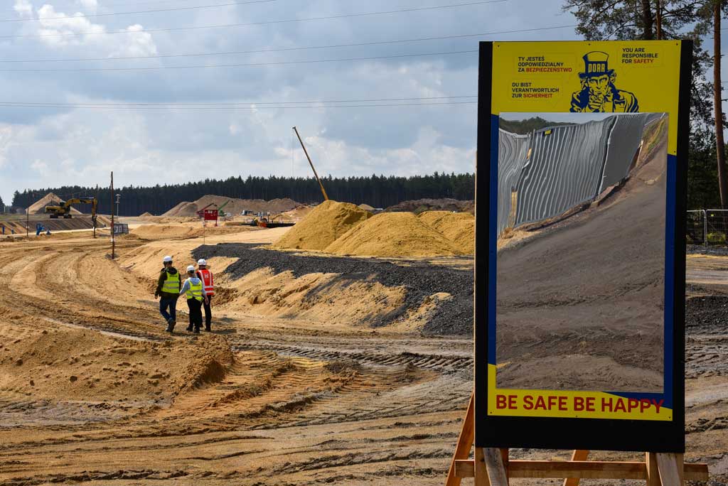 RZI Wrocław Investors Supervisor Szymon Giruć, RZI Wrocław Project Manager Anna Grodecka and U.S. Army Corps of Engineers, Europe District Project Engineer Jeff Thompson check progress on fuel infrastructure improvements underway in Świętoszów, Poland May 21, 2025. The U.S. Army Corps of Engineers works closely with Polish regional military construction partners like RZI Wrocław as part of its support to the Poland Provided Infrastructure program. (U.S. Army photo by Chris Gardner)